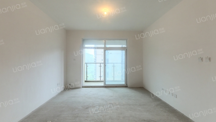 泰美蓝山二手房实景图