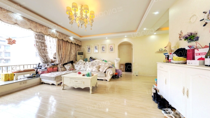 蔷薇苑二手房实景图