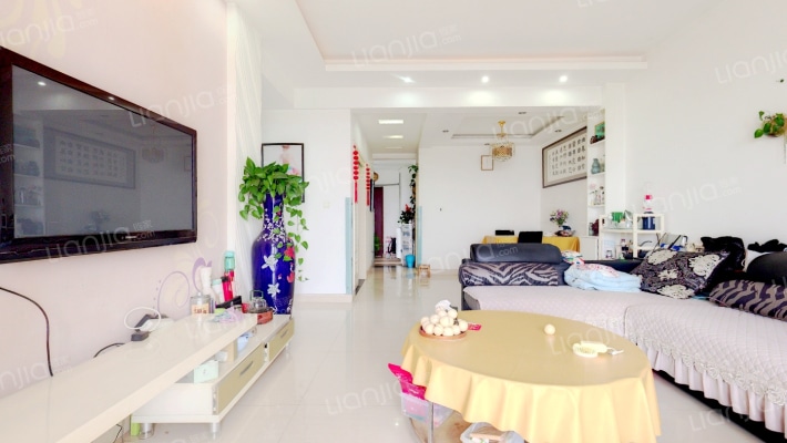 黄金海岸二手房实景图