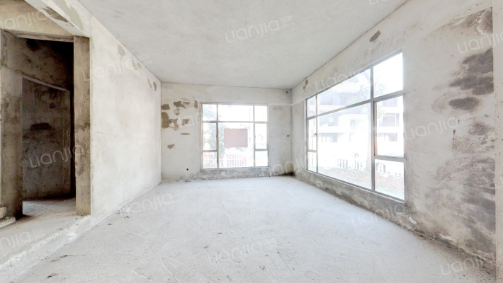 金月湾江墅二手房实景图