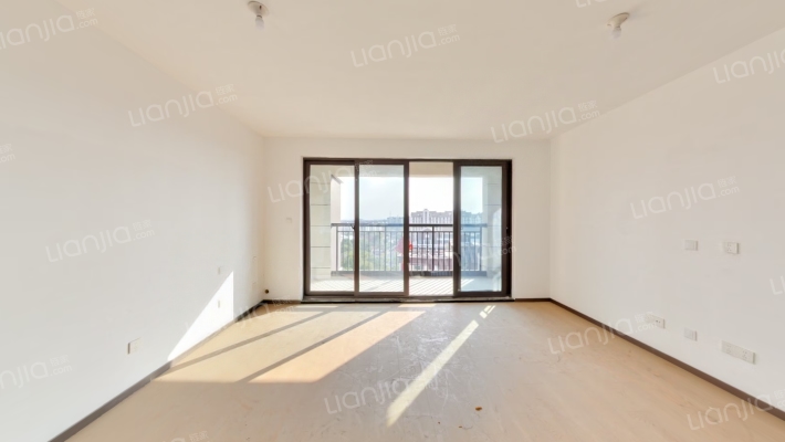 凤语雅苑二手房实景图