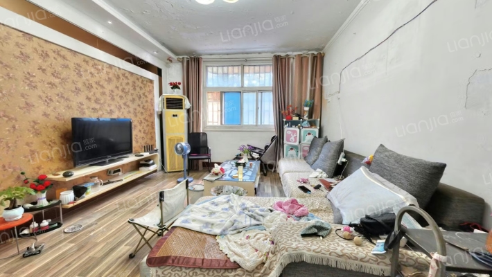 县妇幼保健院家属院二手房实景图