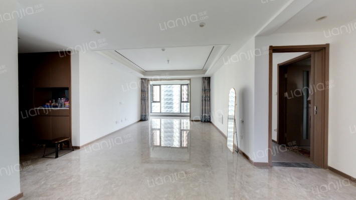 招商碧桂园依云四季二手房实景图