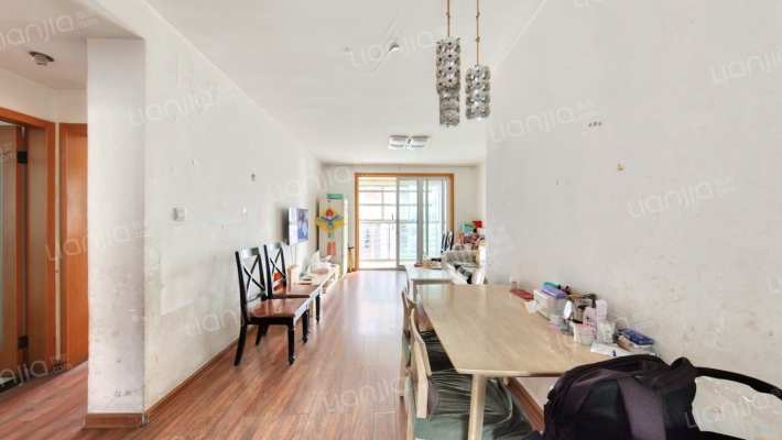 大华锦绣华城榴美颂二手房实景图