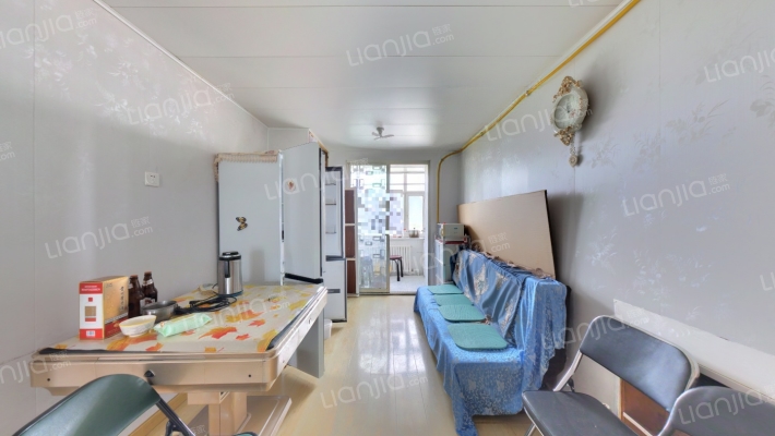 钢厂宿舍二手房实景图