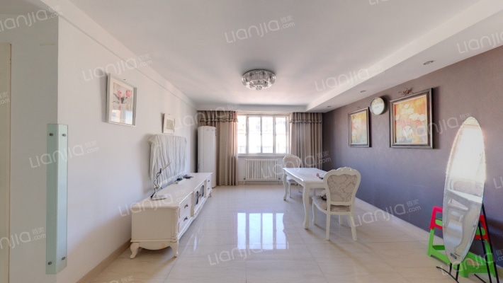 世家山水庭院二手房实景图