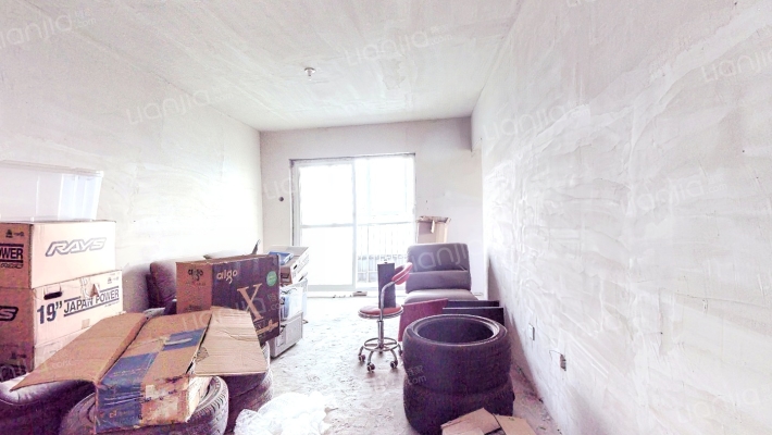 通风好  采光好 业主诚心出售  价格可议-客厅