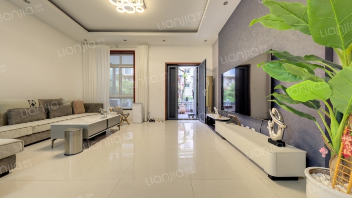 利通天鹅堡二手房实景图