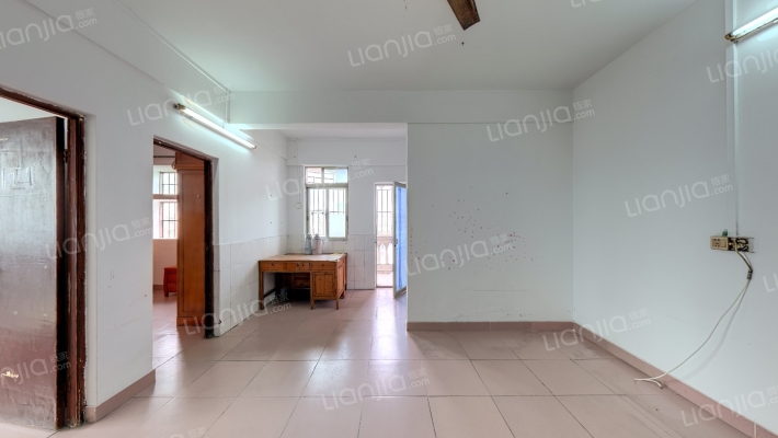 府又祥兴苑二手房实景图