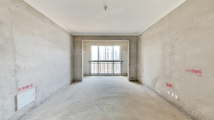 置地弘润山二手房实景图