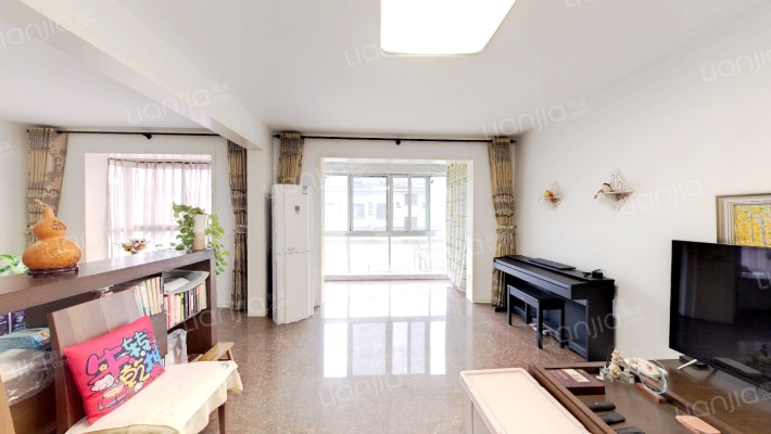 石岛庭院二手房实景图