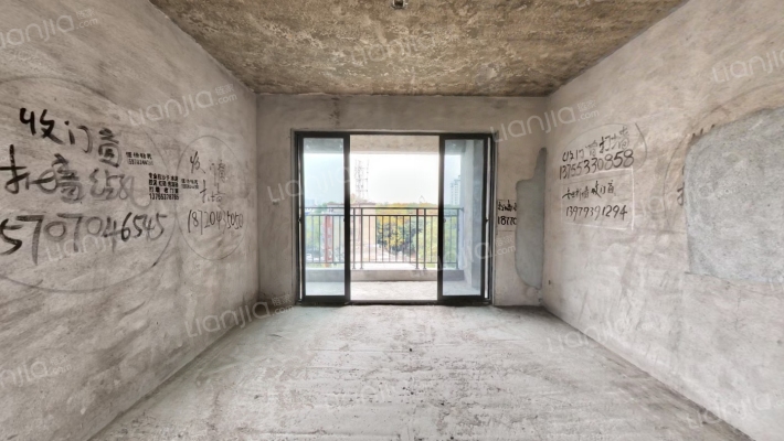 硕丰公园里二手房实景图