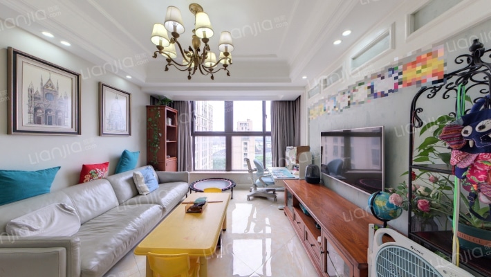 格兰晴天二手房实景图