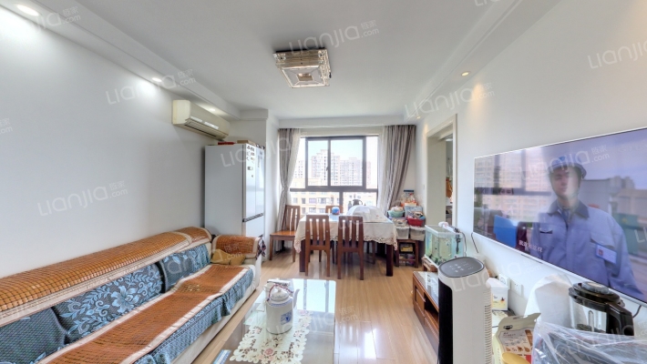 粤秀名邸二手房实景图