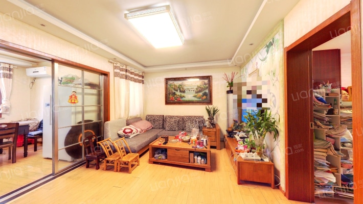 春江雅苑二手房实景图