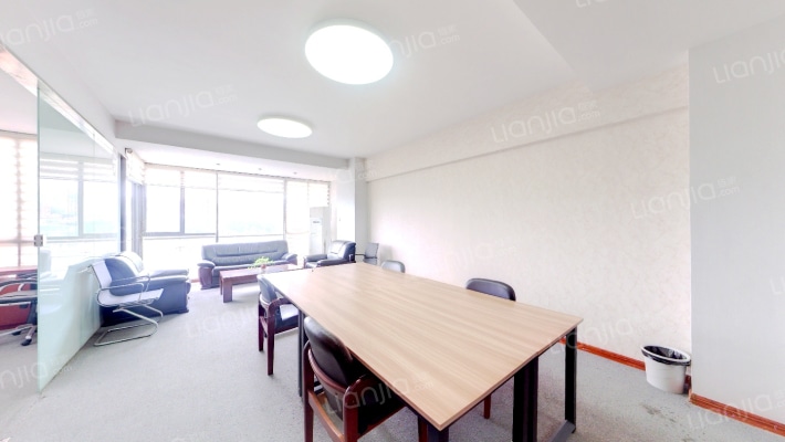 半岛国际二手房实景图