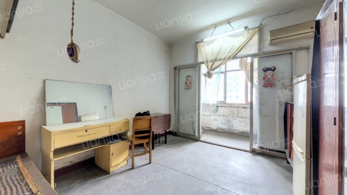 四唯街袁家社区二手房实景图