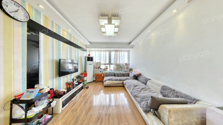 上城名苑二手房实景图