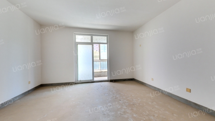 教师花园二手房实景图