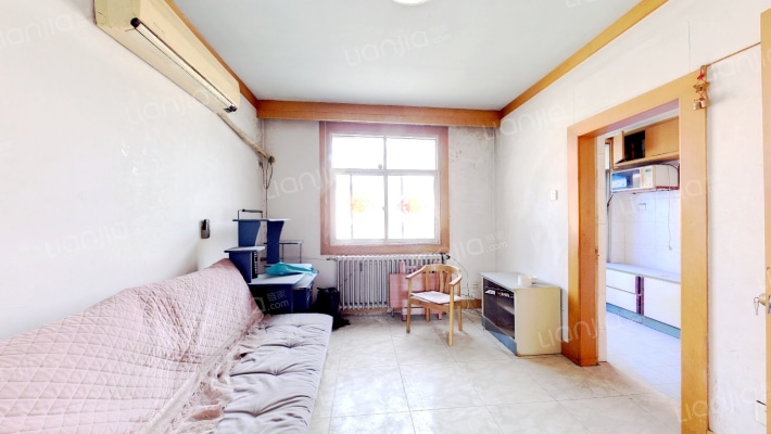 建华街小区二手房实景图