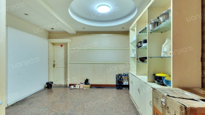 新驿步行街29号二手房实景图