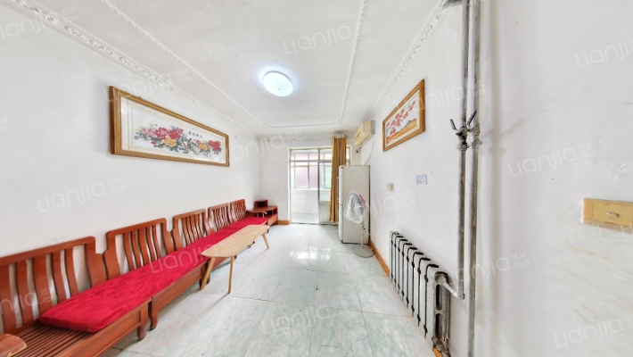 万盛街二手房实景图