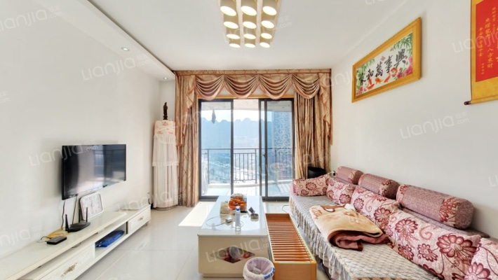 名家翡翠花园二手房实景图