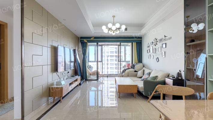 伟腾云星二手房实景图