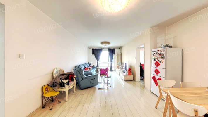 新世界花园二手房实景图