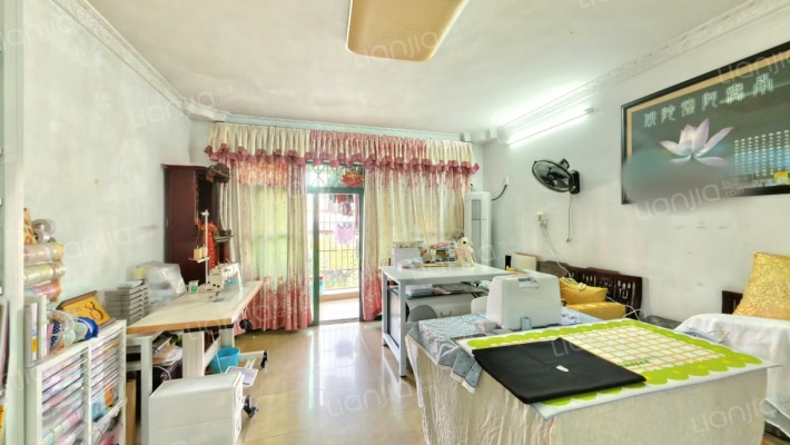 银石雅园二手房实景图