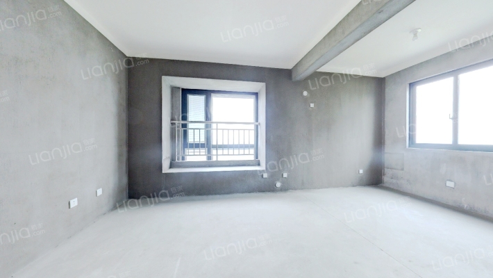 鸿翔龙悦湾二手房实景图