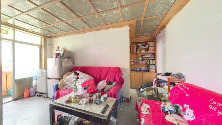 乐居场小区二手房实景图