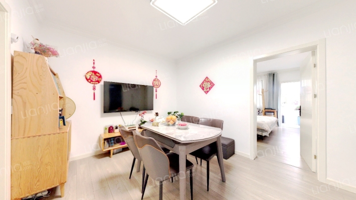 龙西新村二手房实景图