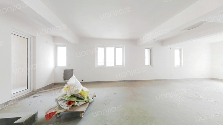 郡西花苑二手房实景图