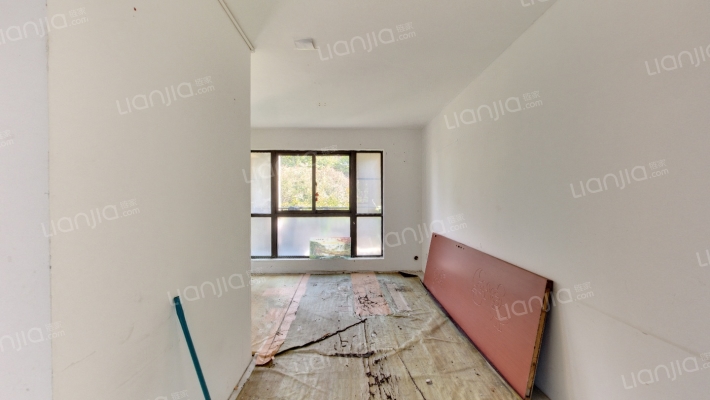 绿地21城D区二手房实景图