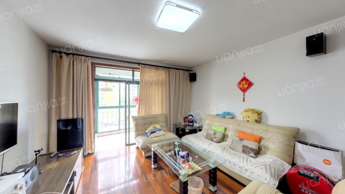 嘉发公寓二手房实景图