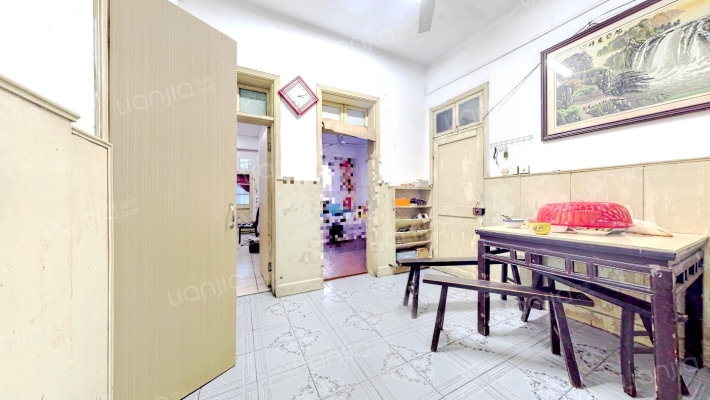 泾苑新村二手房实景图