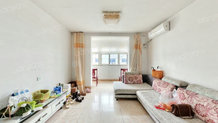 制药厂家属院二手房实景图