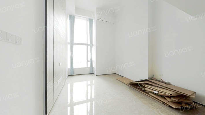 德高信中央大道二手房实景图