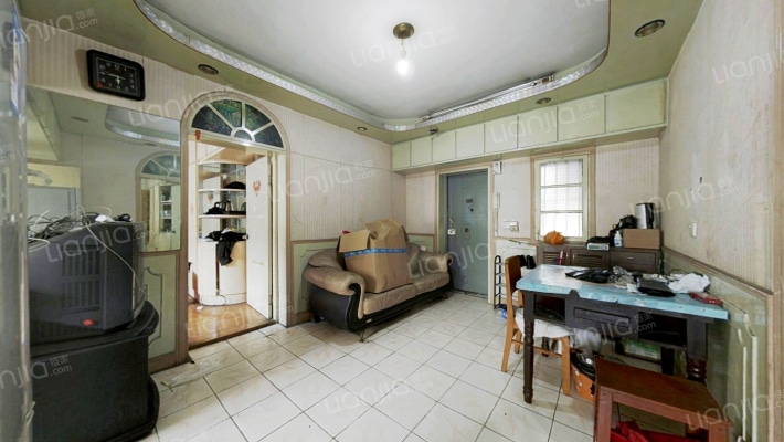 曹张新村二手房实景图