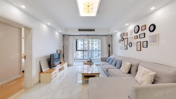 朗沁花园二手房实景图