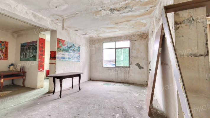 莲花苑南区二手房实景图