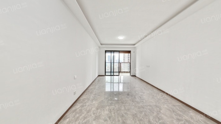 九颂中奥沃华·鸿禧二手房实景图