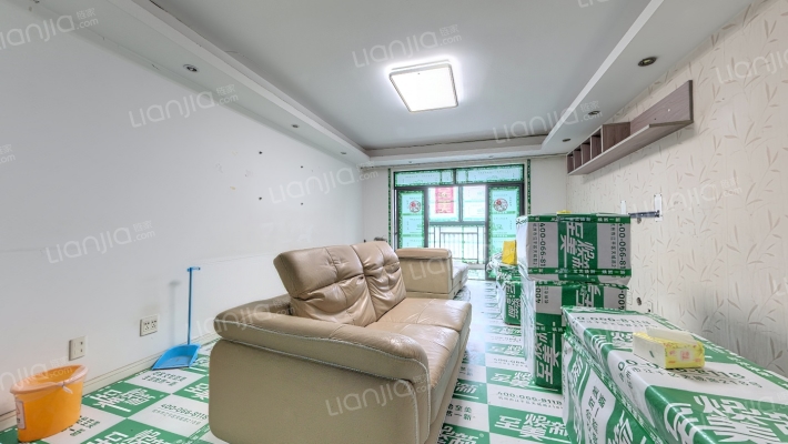 蓝天城市花园二手房实景图