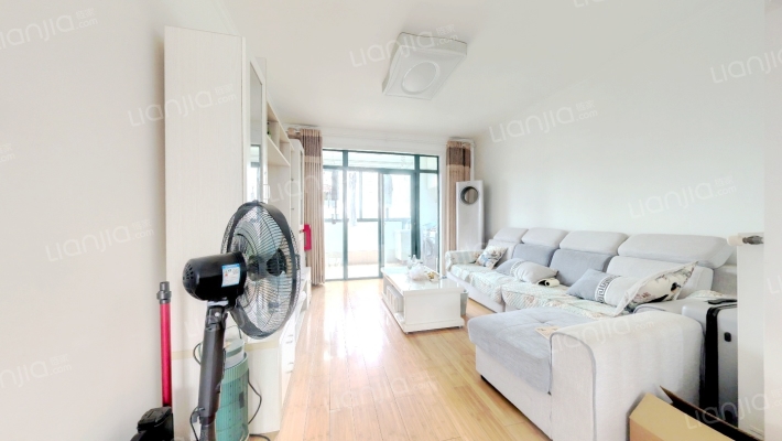 翡翠花园翠湖苑二手房实景图