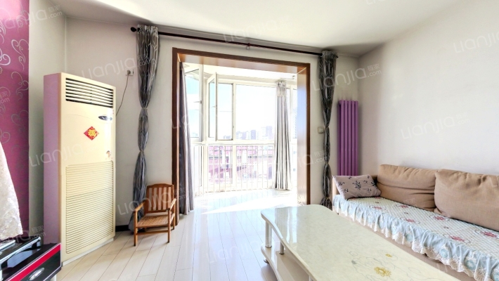 丽园C区二手房实景图