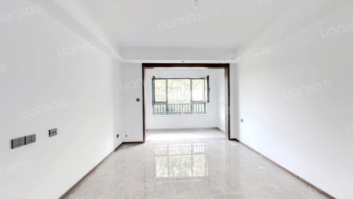 新城云樾玖璋二手房实景图