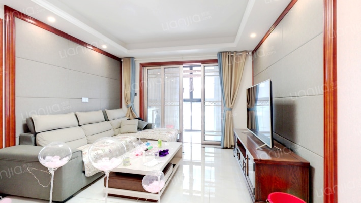 海佳名邸二手房实景图