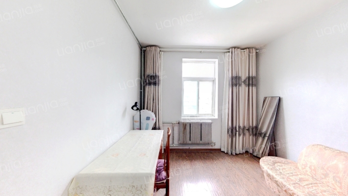 山东省医科院宿舍二手房实景图