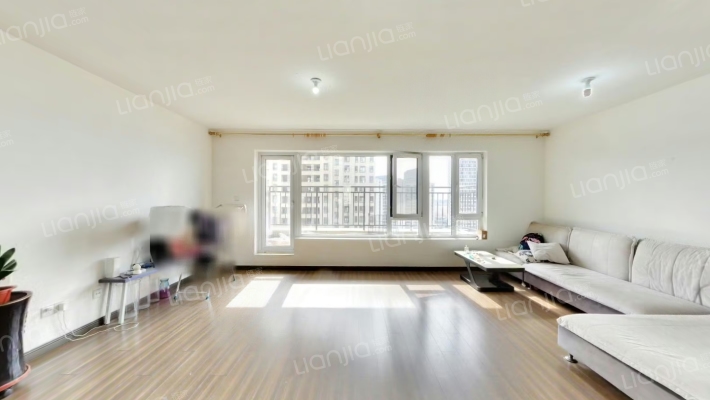 保利溪湖林语二手房实景图